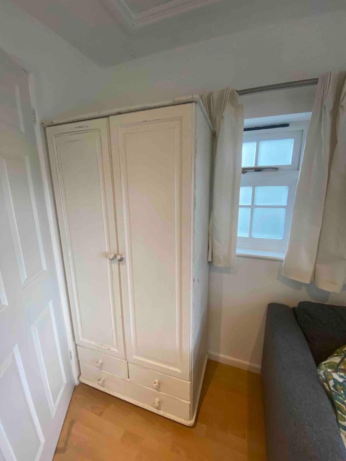 Private Entry Guesthouse Hideaway Hordle Екстер'єр фото