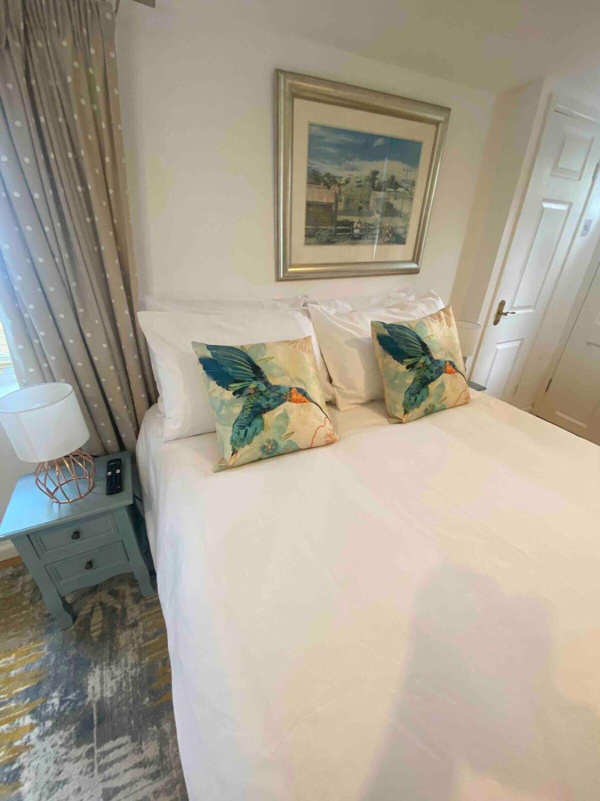 Private Entry Guesthouse Hideaway Hordle Екстер'єр фото