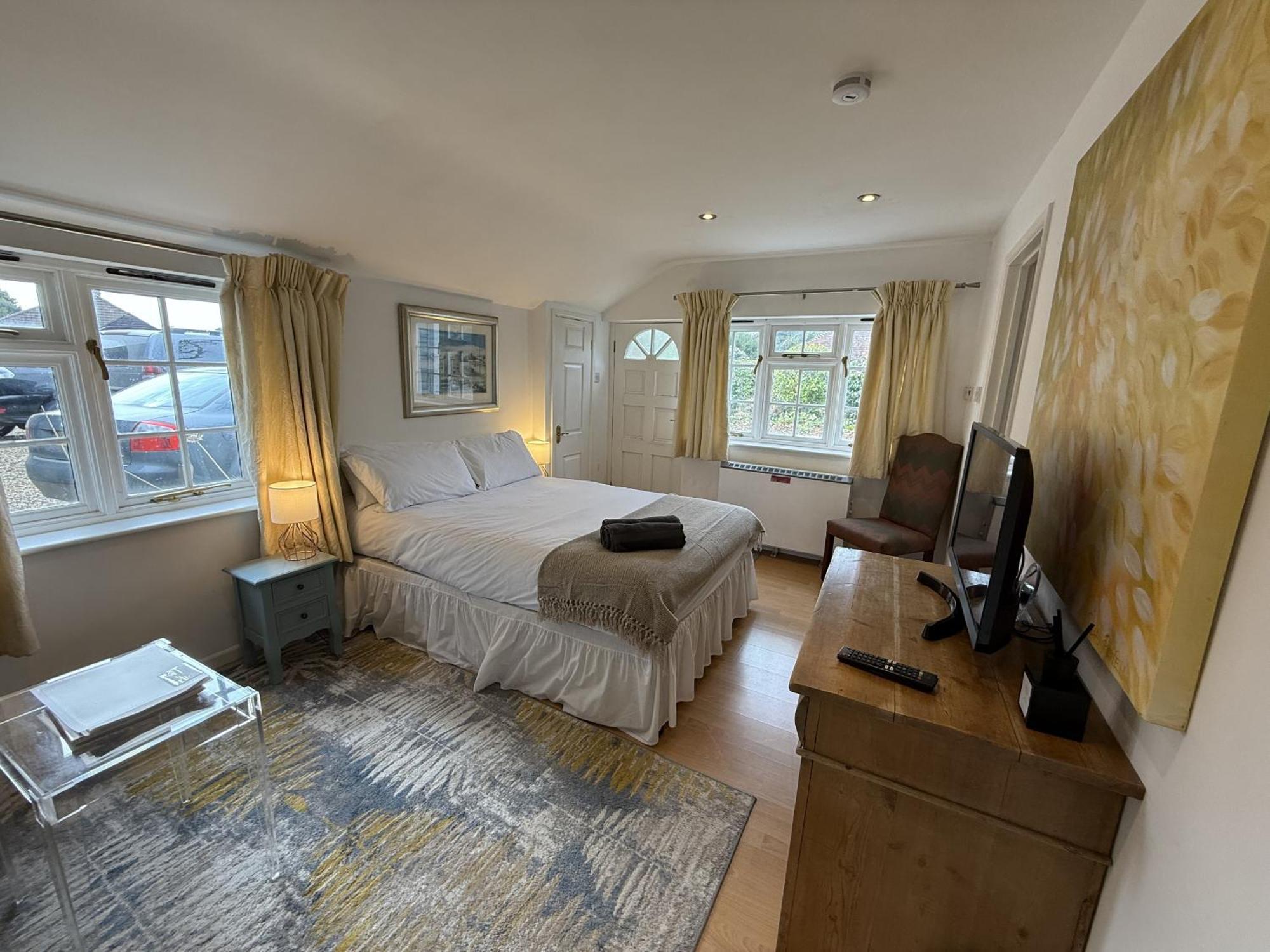 Private Entry Guesthouse Hideaway Hordle Екстер'єр фото